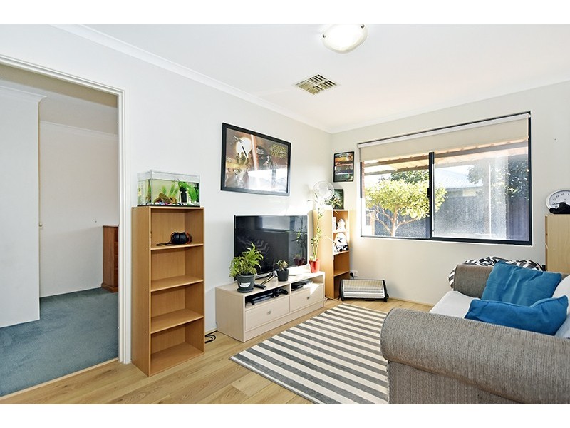 9 Travers Way, Aveley WA 6069