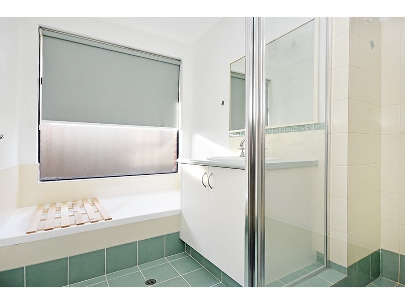 9 Travers Way, Aveley WA 6069
