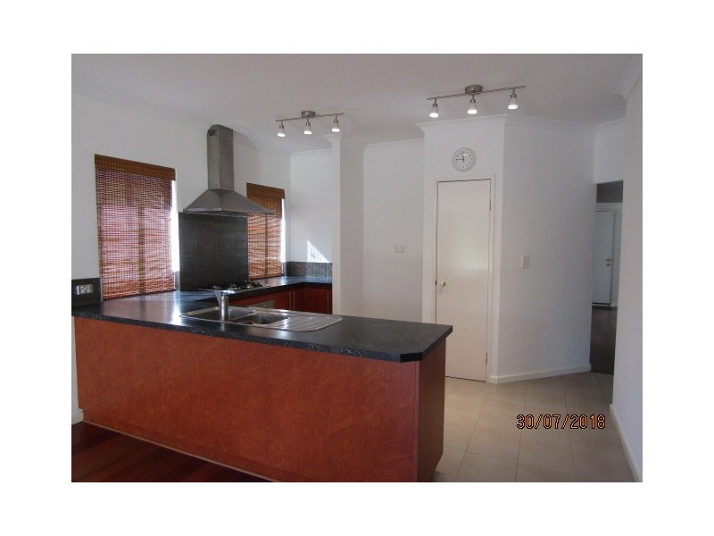 119 Pavilion Circle, The Vines WA 6069