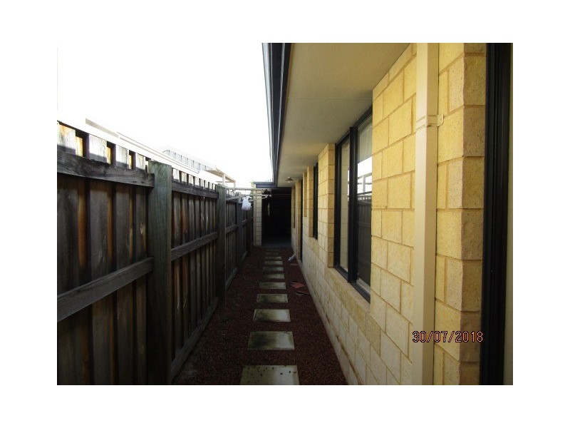 119 Pavilion Circle, The Vines WA 6069