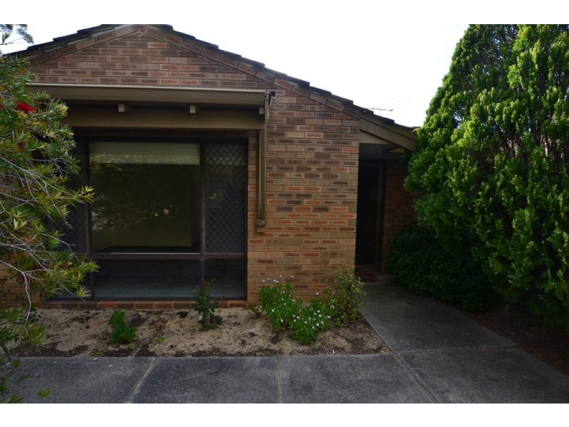 5 Fordham Drive, Swan View WA 6056