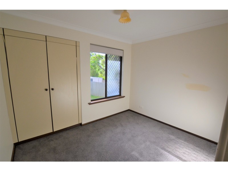 5 Fordham Drive, Swan View WA 6056
