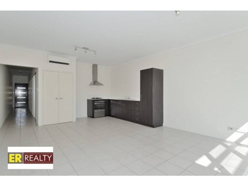 8 Minnie Lane, Ellenbrook WA 6069