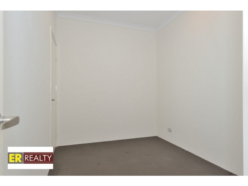 8 Minnie Lane, Ellenbrook WA 6069