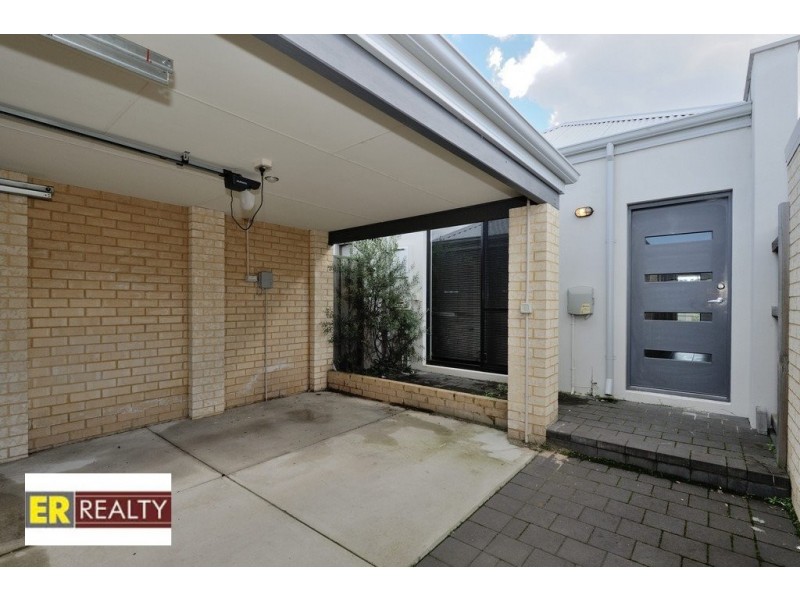 8 Minnie Lane, Ellenbrook WA 6069