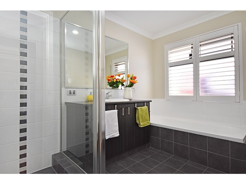 15 Culham Lane, Ellenbrook WA 6069