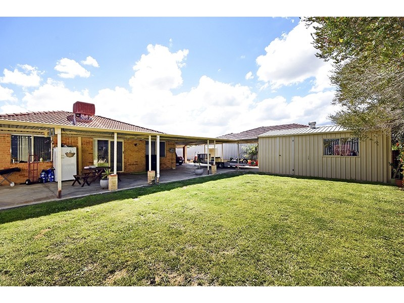 8 Nandup Retreat, Swan View WA 6056