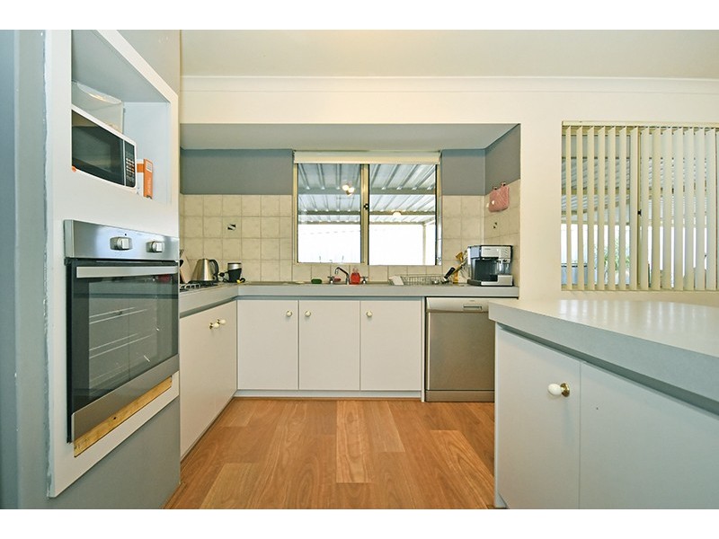 8 Nandup Retreat, Swan View WA 6056