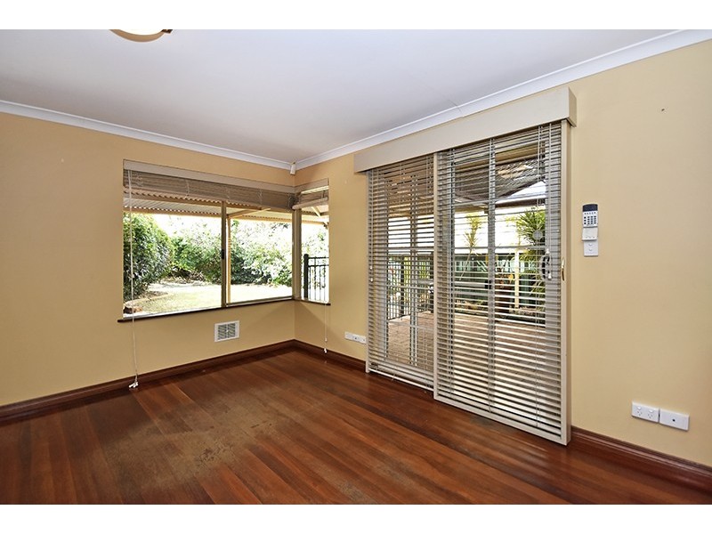 23 Woodlake Boulevard, Ellenbrook WA 6069