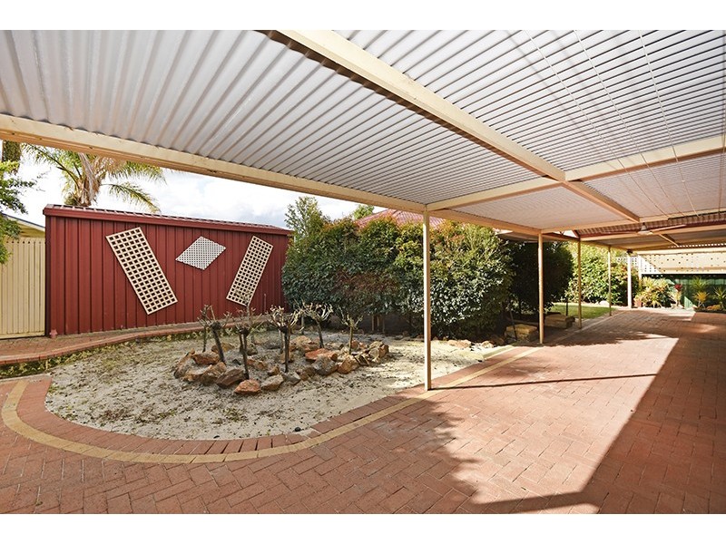 23 Woodlake Boulevard, Ellenbrook WA 6069