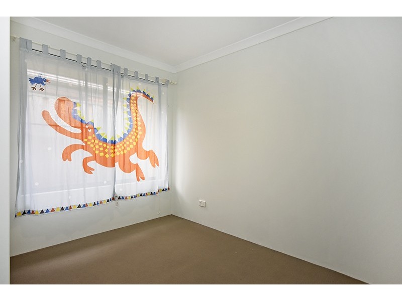 18 Helms Loop, Ellenbrook WA 6069