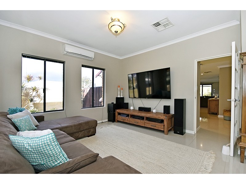 47 Coolamon Boulevard, Ellenbrook WA 6069