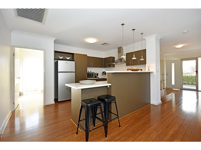 9 Harman Place, Aveley WA 6069