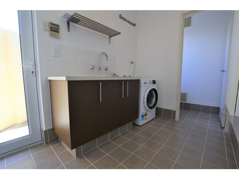 9 Harman Place, Aveley WA 6069