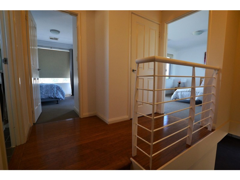 9 Harman Place, Aveley WA 6069