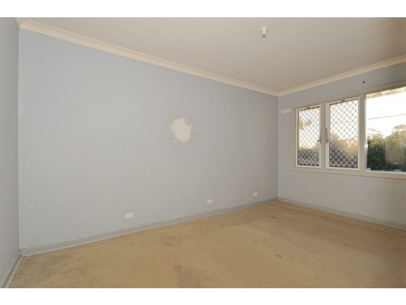 26 Banjine Road, Koongamia WA 6056