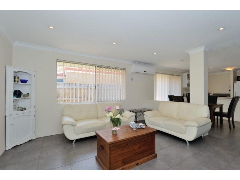 20 Weyba Turn, Ellenbrook WA 6069