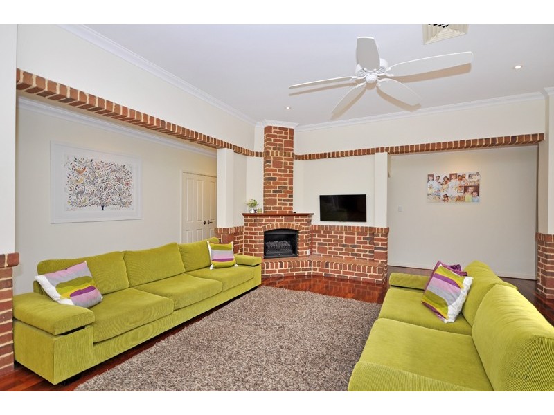 97 Taittinger Grove, The Vines WA 6069