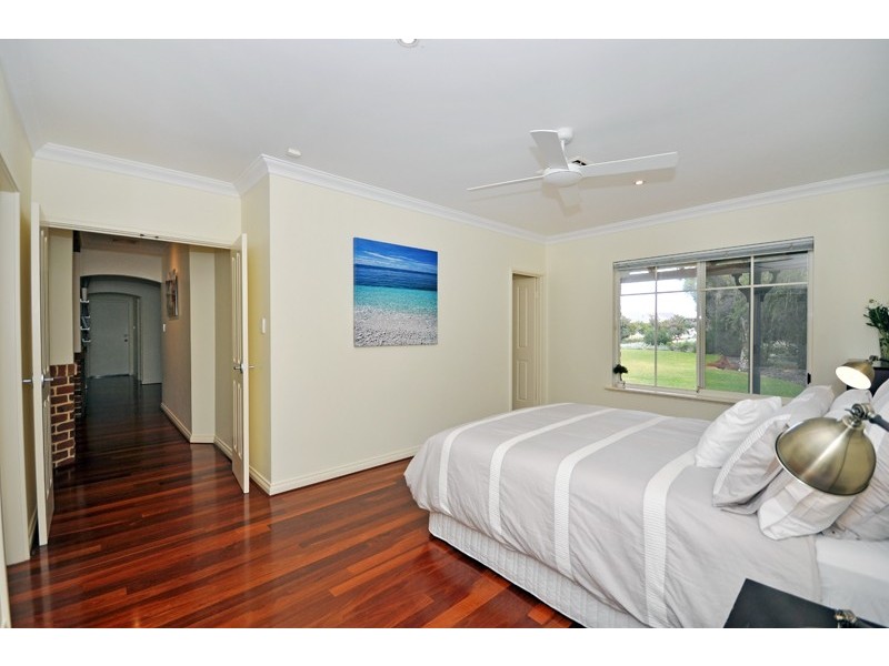 97 Taittinger Grove, The Vines WA 6069