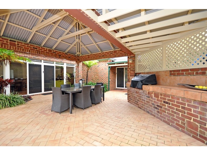 97 Taittinger Grove, The Vines WA 6069