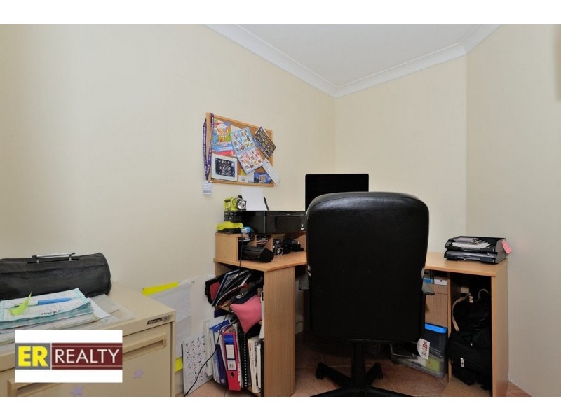 4 Carinta Court, Ellenbrook WA 6069