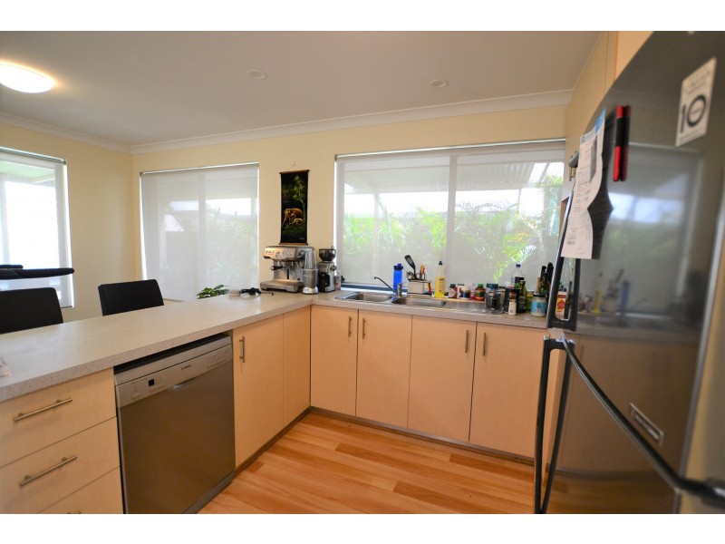 1/23 Rocklea Crescent, Ellenbrook WA 6069