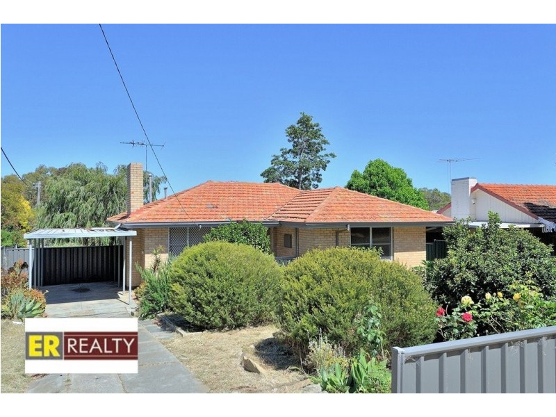 19 Clianthus Way, Koongamia WA 6056