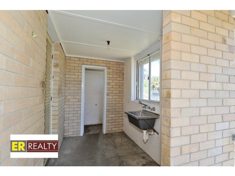 19 Clianthus Way, Koongamia WA 6056