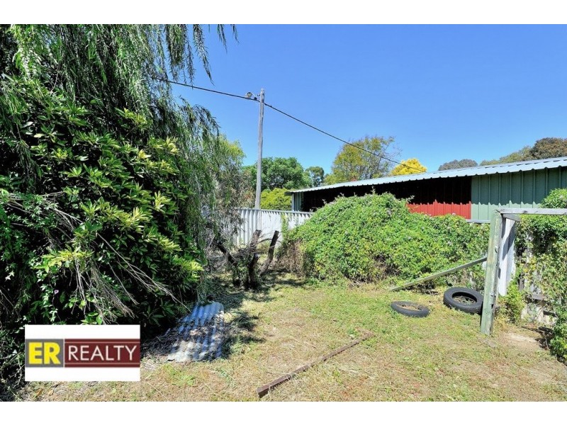 19 Clianthus Way, Koongamia WA 6056