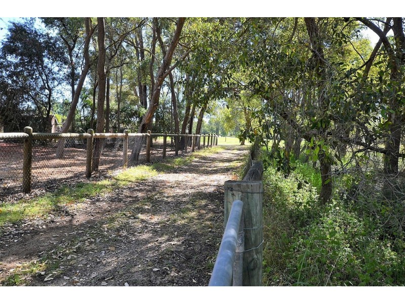 37 Santa Paula Lane, The Vines WA 6069