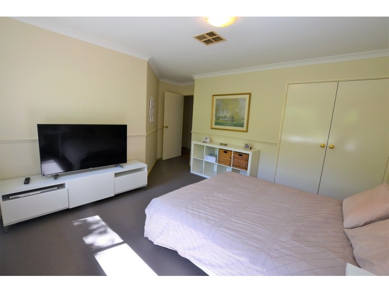 37 Santa Paula Lane, The Vines WA 6069