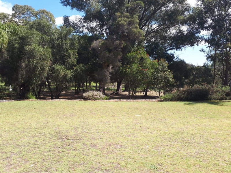 37 Santa Paula Lane, The Vines WA 6069