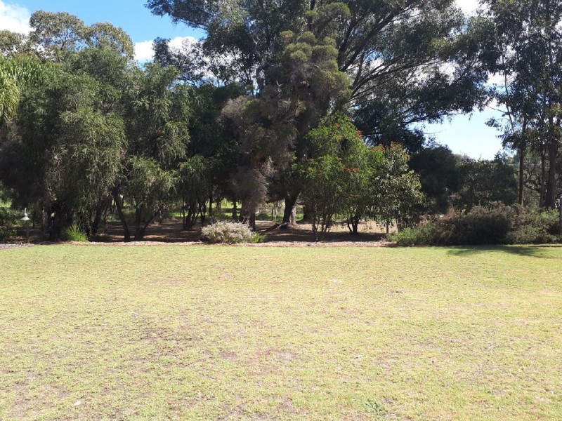 37 Santa Paula Lane, The Vines WA 6069