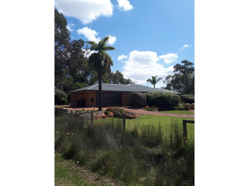 37 Santa Paula Lane, The Vines WA 6069