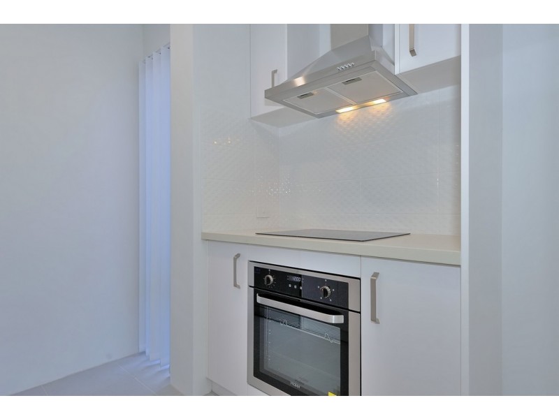 1/10 Stanley Street, Belmont WA 6104