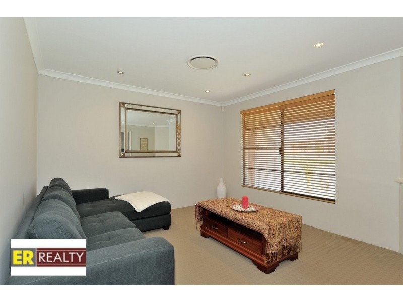 11 Yarran Link, Ellenbrook WA 6069