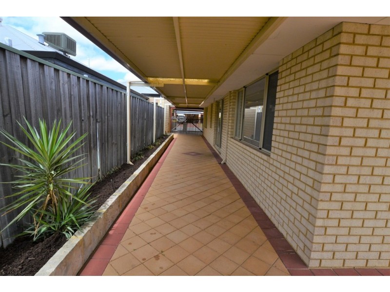 37 Thundelarra Avenue, Ellenbrook WA 6069