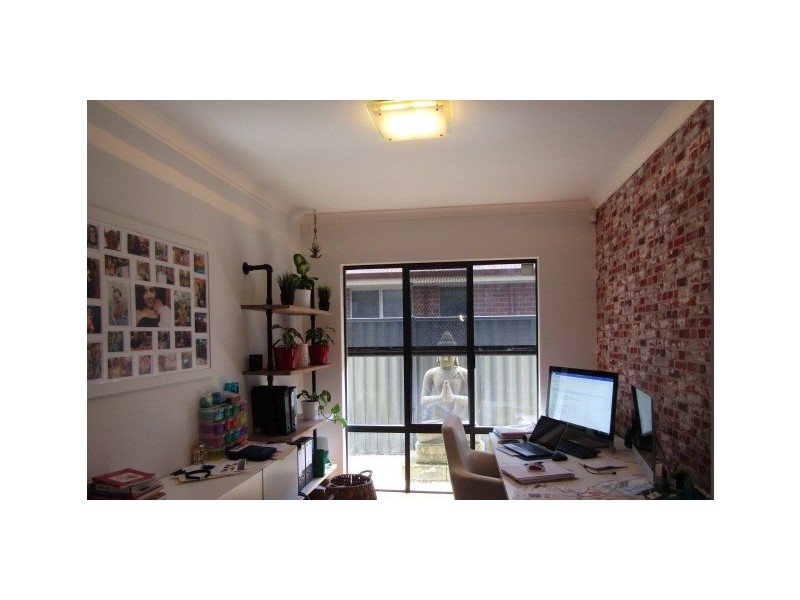 23 Wexcombe Way, Aveley WA 6069