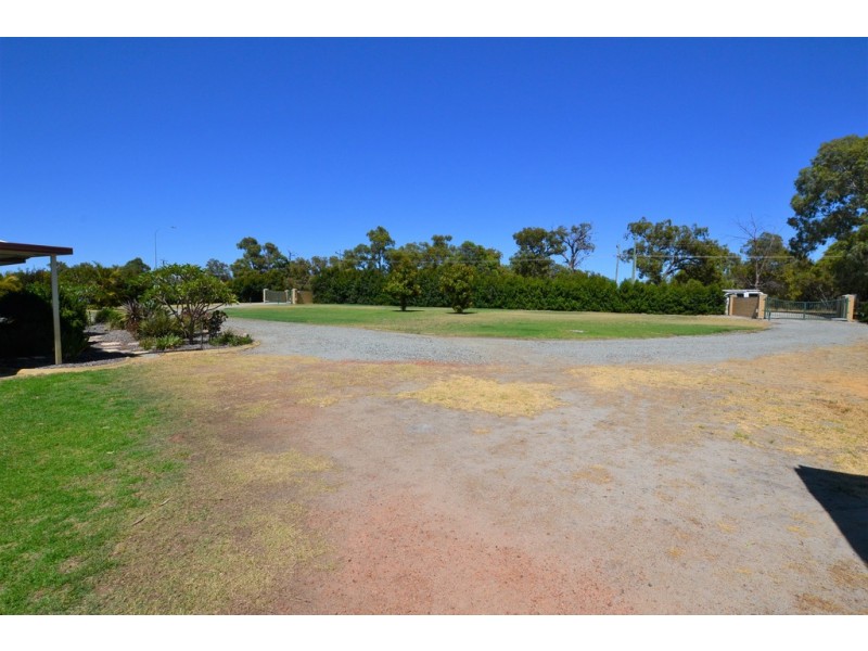 9450 West Swan Road, Henley Brook WA 6055