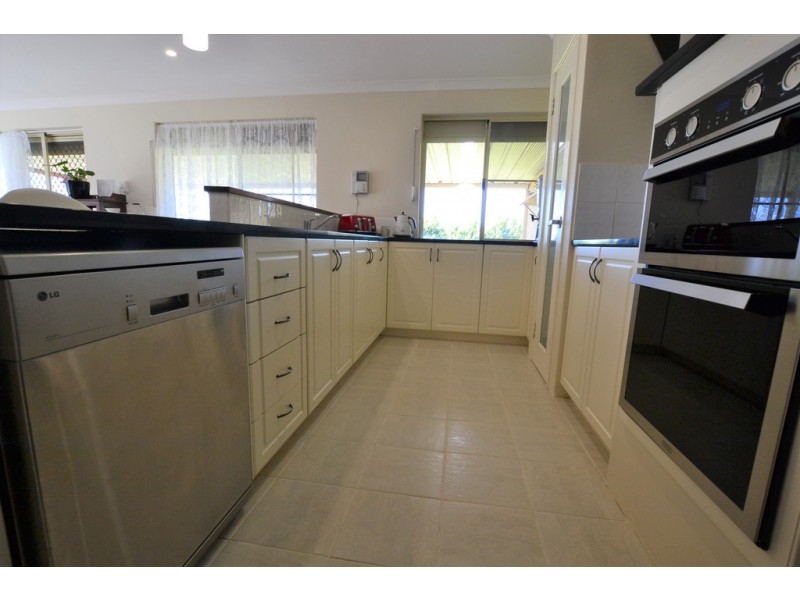 9450 West Swan Road, Henley Brook WA 6055