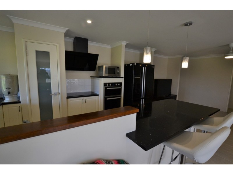 9450 West Swan Road, Henley Brook WA 6055