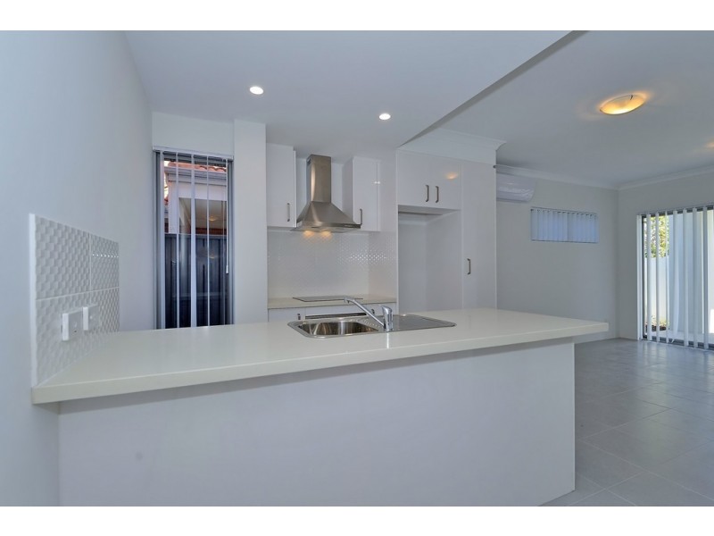 3/10 Stanley Street, Belmont WA 6104