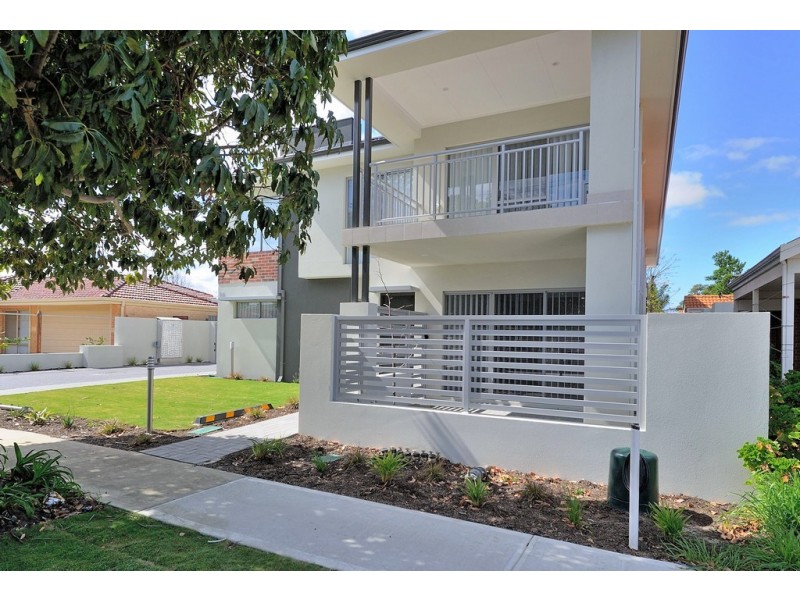 3/10 Stanley Street, Belmont WA 6104