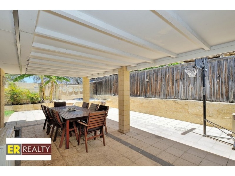 33 Rosewood Heights, Ellenbrook WA 6069