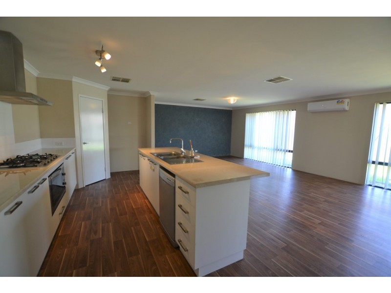 10 Letterkenny Road, Bullsbrook WA 6084