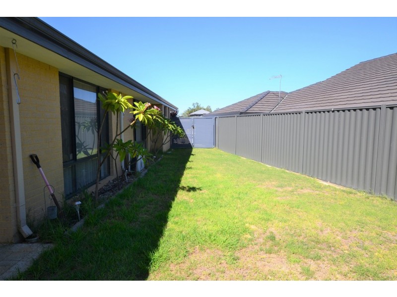 10 Letterkenny Road, Bullsbrook WA 6084