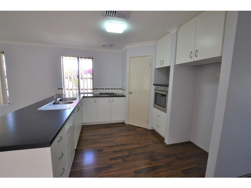 98 Elmridge Parkway, Ellenbrook WA 6069