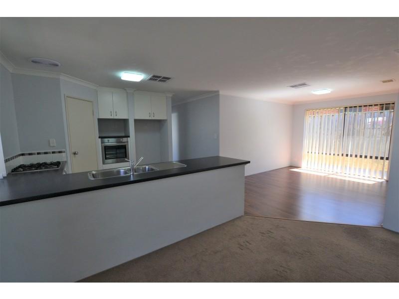 98 Elmridge Parkway, Ellenbrook WA 6069