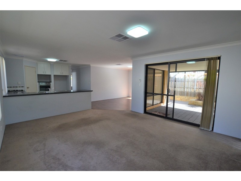 98 Elmridge Parkway, Ellenbrook WA 6069