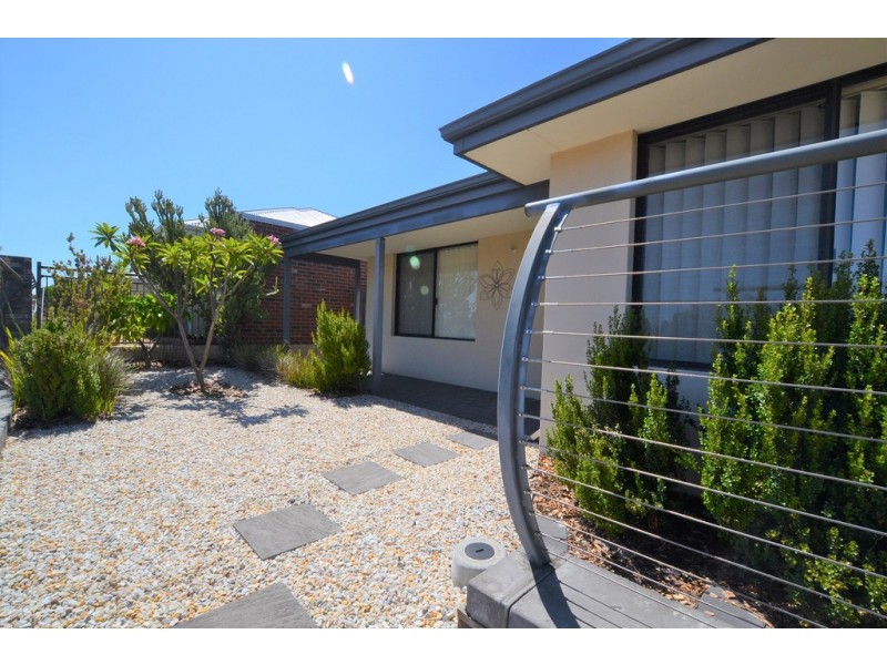 98 Elmridge Parkway, Ellenbrook WA 6069